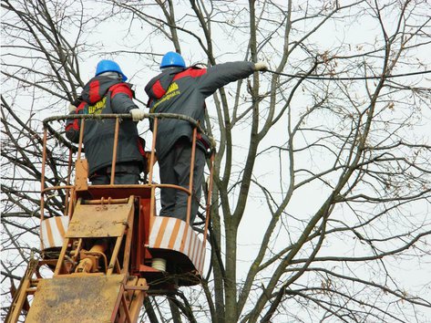 Натяжка торсады на опорах в городе Краснодаре на улице Российской